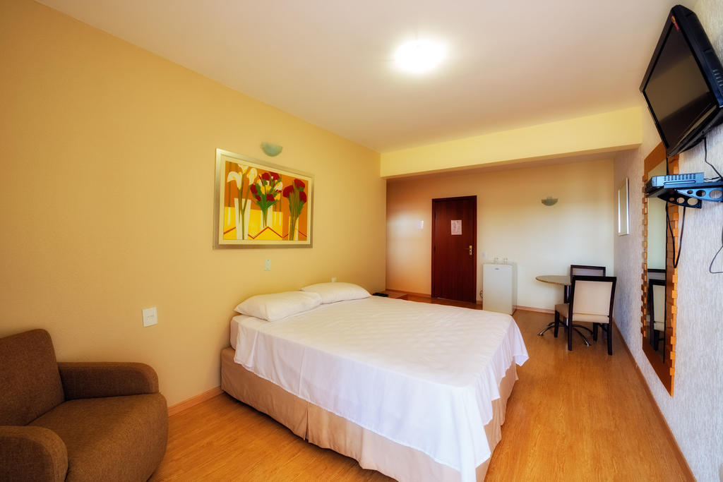 Chappada Hotel Алту-Параизу-ди-Гояс Экстерьер фото